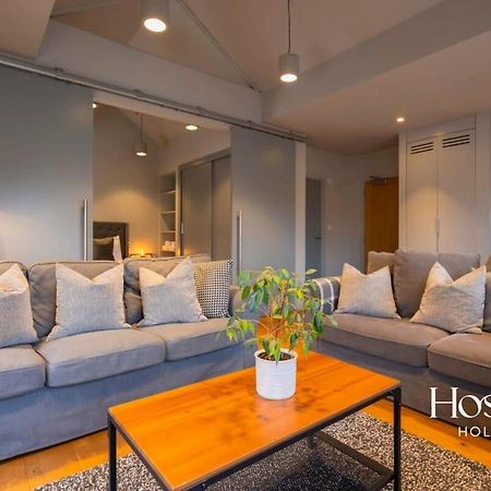 Stylish Luxury Apartment In The Centre Of Henley Exterior foto